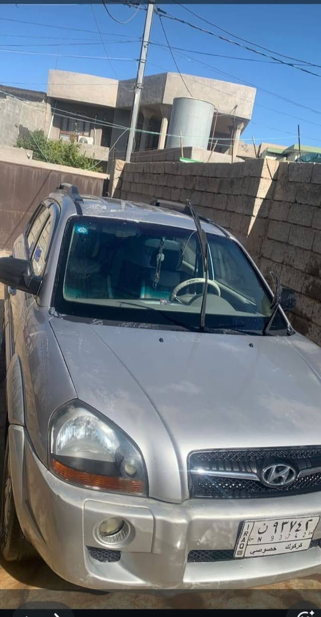 سلام عليكم للبيع 2009 
بيها قطعتين بدون دواخل شرط 
سياره باسمي سنويه جديد ودفتر بانزين بيه سعر 100 بي مجال رقم الهاتف *********** كركوك, العراق
