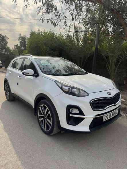 سلام عليكم 
كيا سبورتج موديل.   ٢٠٢٠ خليجيه مكفوله 
كامل مواصفات بصمه بنراما كأمره خلفيه 
دواره حساسات خلفيه إماميه تحكمات ستيرن اربع جهات داخل حمصي ويل كروم نضام اقتصاد ايكو  
ماشيا ٦٣ الف  شركه دوليه 
سعر ٢٠٥ $ وبيه مجال لشراي مكاني بغداد 
موبايل.    ‭٠٧٧٠ ٢٥٩ ٦٧٣٩
