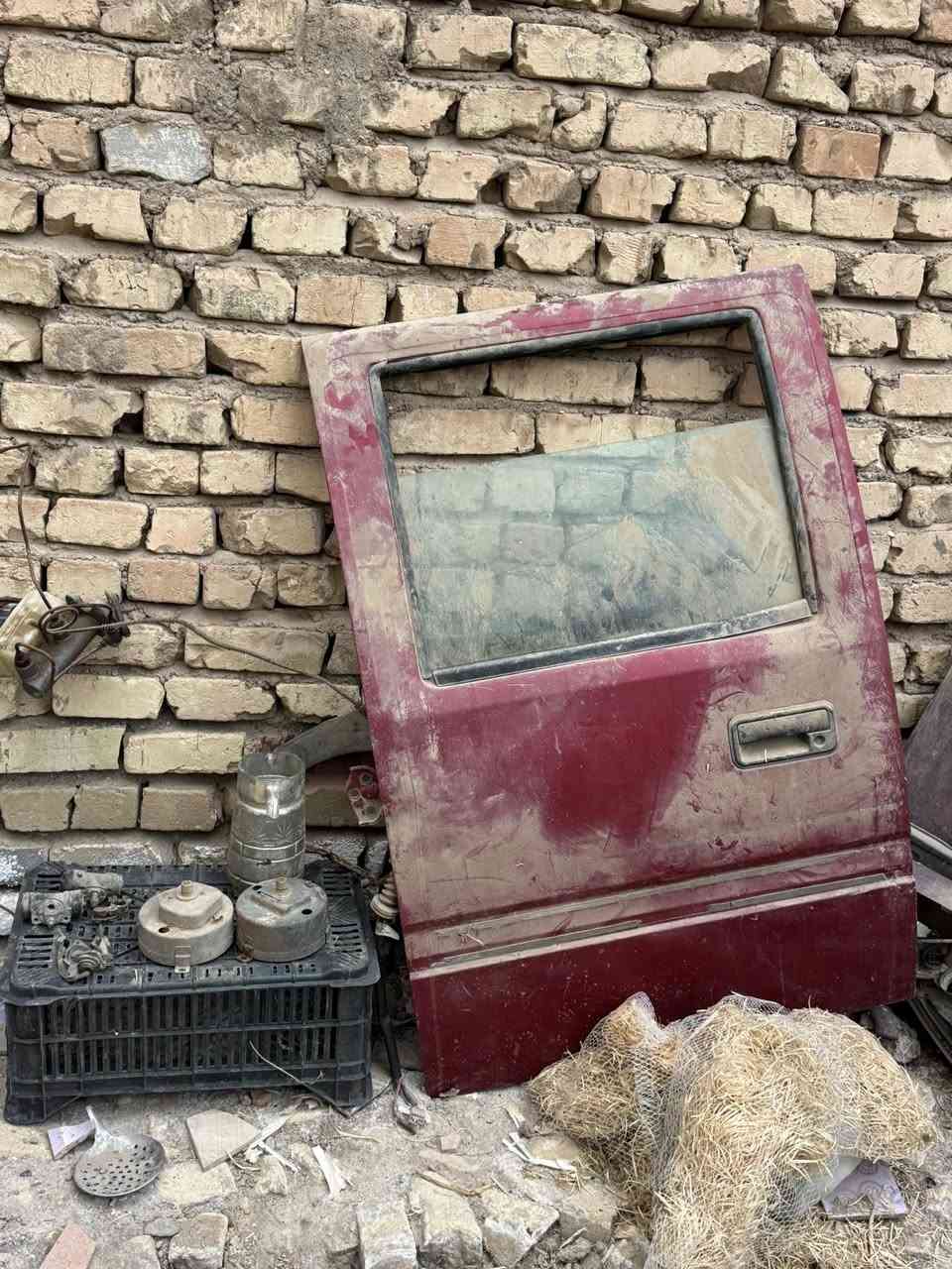 اراض كنو جامات وبطاين عنبار بريك وضفيره كامله جديده وستيرن هوه ومجمعه وكفرات دشبول ومازده كلهن 250 الف بلاديات ***********
