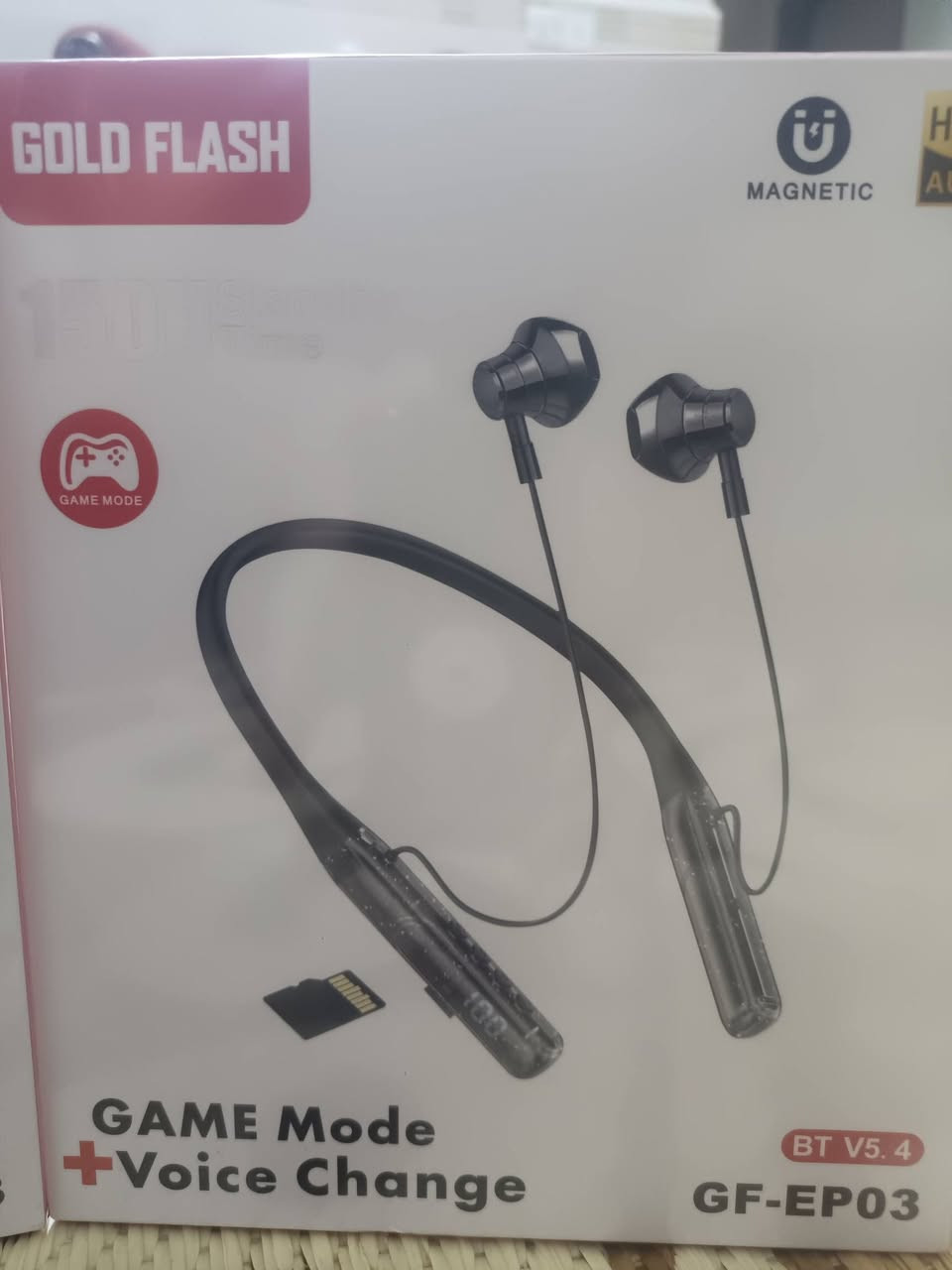 🎧✨ إعلان خاص من مركز القمة للموبايل ✨🎧
متوفر الآن سماعات بلوتوث بتقنية تغيير الأصوات 🎤🔥
استمتع بصوت قوي ونقي مع مؤثرات تغيير الصوت الممتعة 
★عنوان المحل بلدروز المسعودية ★
😍🎶
✅ جودة عالية
✅ بطارية قوية 🔋
✅ تصميم عصري وأنيق 😎
✅ مناسبة  للألعاب والمكالمات والغناء 🎮🎵
📞 للحجز والاستفسار:
📱 ***********
