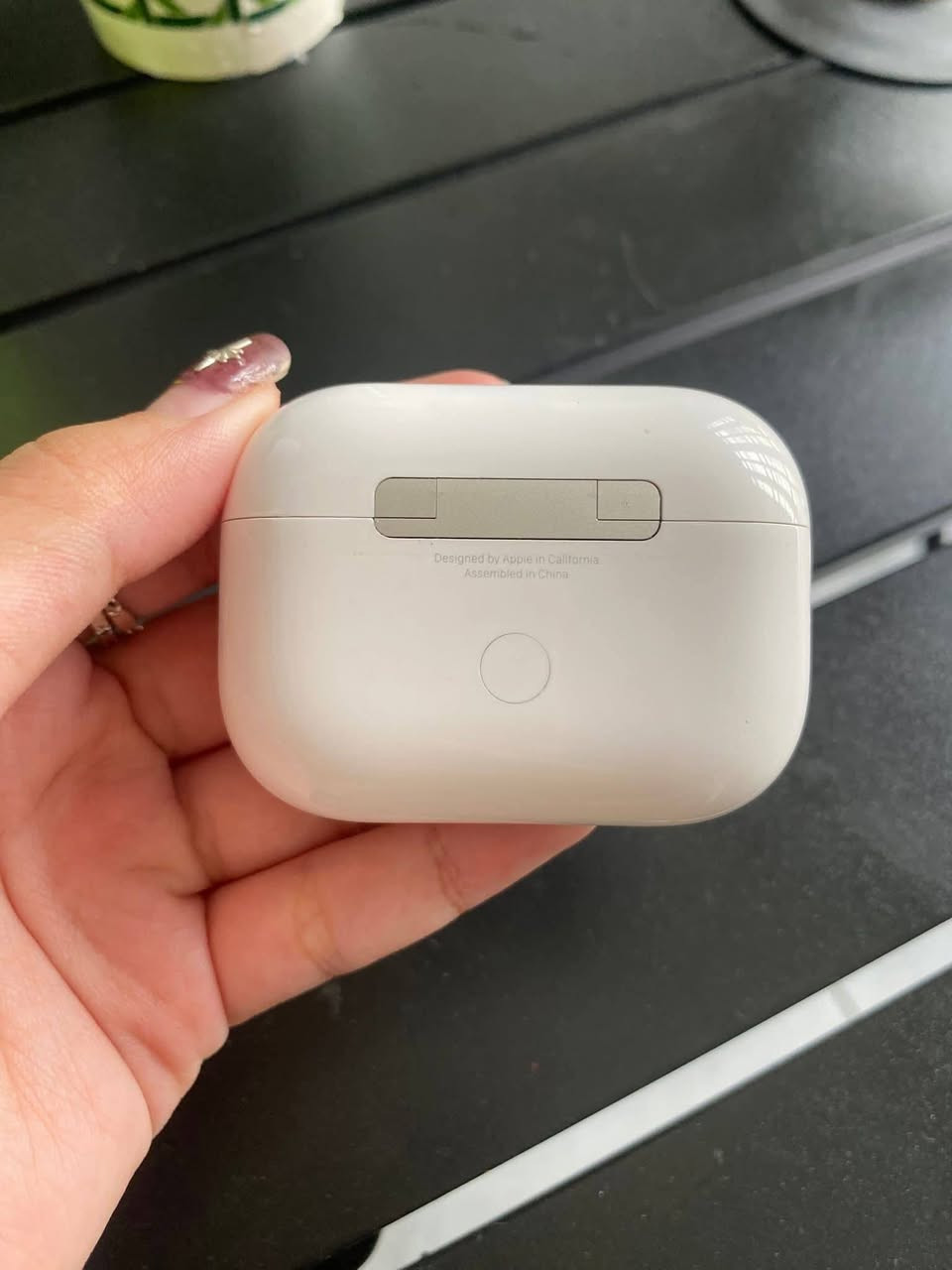 سماعات باله أمريكي Air pods pro 2 الحديث
اصلي باله أمريكي ، باله مستعمل بس كلش نظيف وياه حافظة جلد مع كيبل كتان  ما مفتوح ولا مصلح بطارية قوية صوت قوي  بإمكانك تفحص قبل الدفع ، اصلي باله  سعره 20 قفل قفل توصيل مجاني  نظافة 90% قطع محدودة للحجز واتس اب فقط ***********
