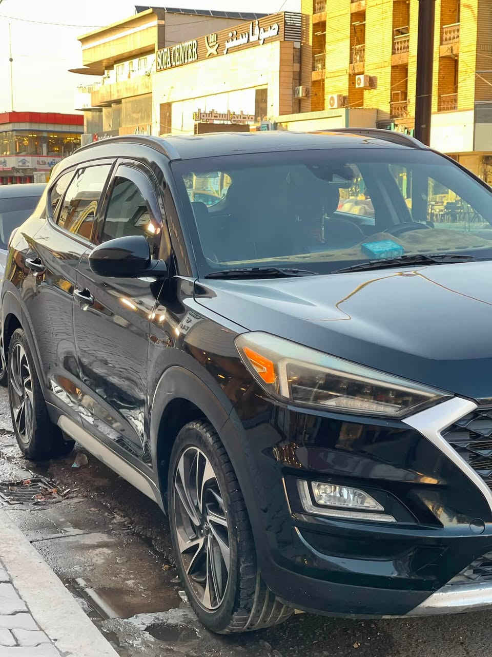يا الله
سلام عليكم 
هونداي توسان موديل 2019
سياره بأسمي 
وارد امريكي 🇺🇸

حادث موضح كلشي  
مكفوله من الشاصي واللغد 
بدون ايرباك 
ماشيه ١٠٦٦١٩ m
مواصفات السياره 👇
محرك 2400 Gdi
 بصمه تشغيل وابواب وجنطه
لايت لد ليلي نهاري
شاشة لمس تدعم نظام 
مانع انزلاق / مانع منحدرات
رادارات 360 درجه
اشاره 💡 با لمرايا 
رادار جانبي النقطه العمياء 
رادار امامي ❗️
تحديد مسا
‏فول تحكم ستيرن
كروز مثبت سرعه 

تبريد  قطعتين 

3 وضعيات قيادة Smart‏-Sport-Normal

اوتو هولد @/توقف ذاتي 

منافذ Usp /Aux /12v
منظومة صوت انفنتي 
‏‎حساس اطارات

السعر 160 بيه مجال قليل 

الشراي يتصل ***********
عنوان بغداد الاعظمية

