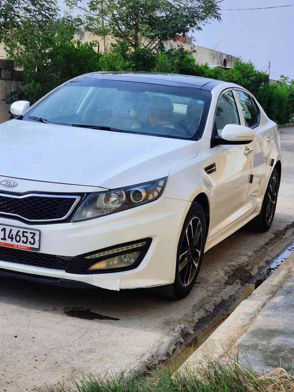 السلام عليكم
كيا اوبتميا خليجي
الموديل ٢٠١٢  
محرك 2400
بانوراما
إشارات مري 
 حساسات 
كامرة
سنوية باسمي ل ٢٠٢٨ والهزة بعدها ما ساقطة تحويل مباشر
ويل 17 sport
السيارة وارد خليجي بدون صبغ
السعر ١٣٣ وبي مجال بسيط

السيارة جدا نضيفة جاهزة
 مكان السياره ديالى المقدادية 
***********
