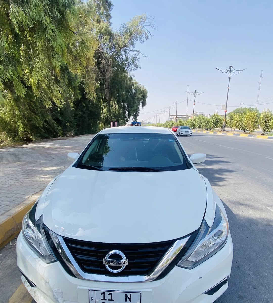 السلام عليكم ورحمة الله وبركاتة 
نيسان التيما ٢٠١٨ وارد امريكي
⭕️مواصفات اس 
⭕️بصمة تشغيل عن بعد
⭕️سيارة كاملة من كافة النواحي
⭕️الضرر دخول كلين للعراق فقط طخة جداً خفيفة بصندوك
⭕️الضرر في العراق جامرلغين وبنيد
⭕️كير ٢٠٢٠ علية صيانة دورية دهن وفلاتر 
⭕️السعر ١١٥ 
⭕️للتواصل***********
