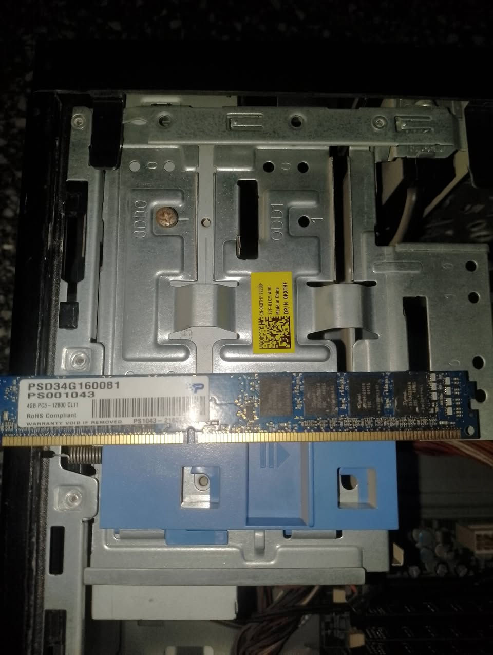 سلام عليكم شباب pc للبيع سعر 70 وبيه مجال بس يمكن شكم شغله نقص الستفسار *********** على الواتساب
