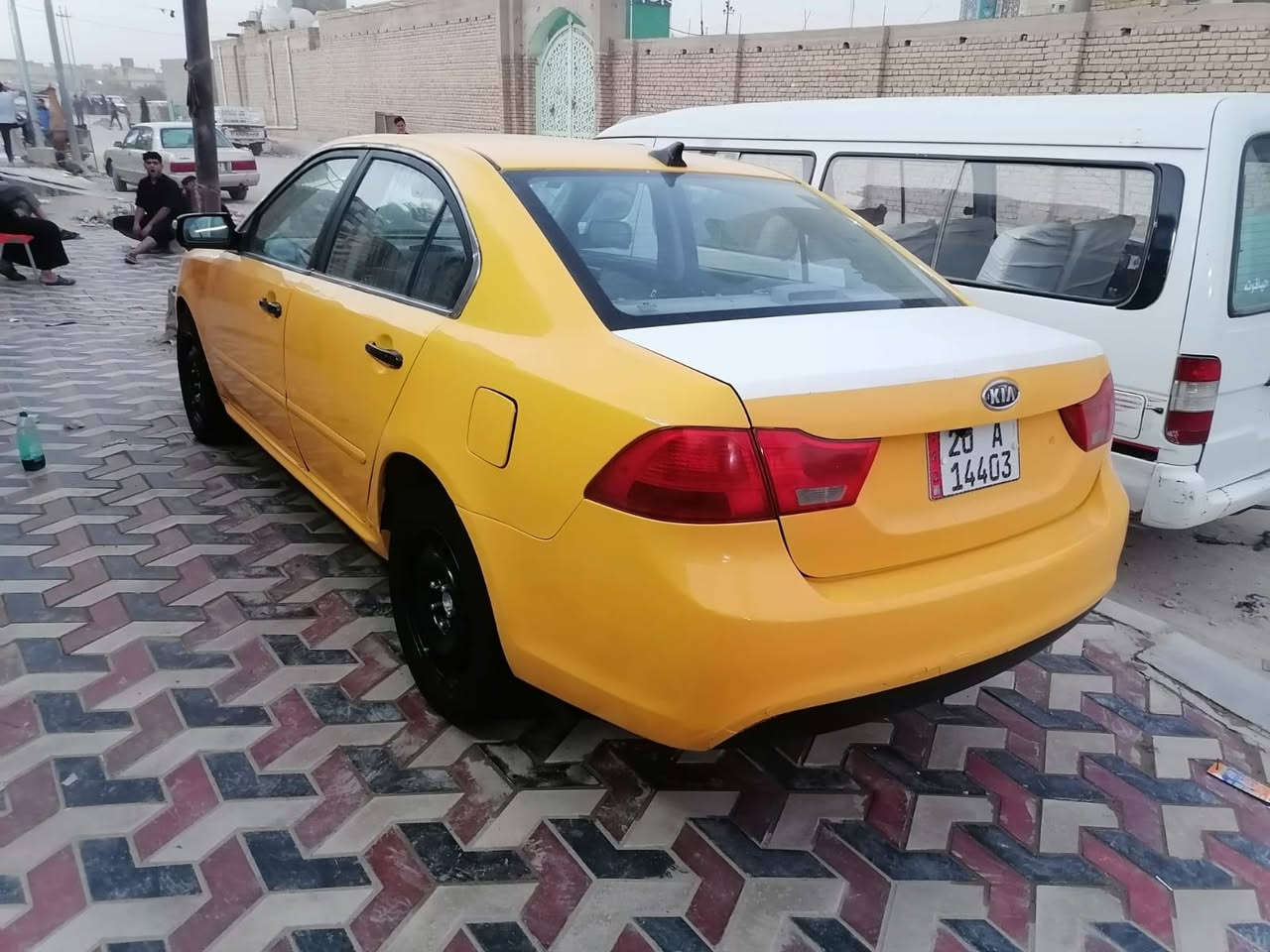 السلام عليكم اوبتيما 9 تكسي سياره تبريد حداديه تخم تاير جاهزه للأخير مصفره خط وبحث ضرر السياره جاملغ وبنيد ولباقي كفاله عامه رقم ديالى انكليزي تحويل ثاني يوم السعر 102 وبيها مجال للشراي مكاني شطره الشراي يتصل ***********
