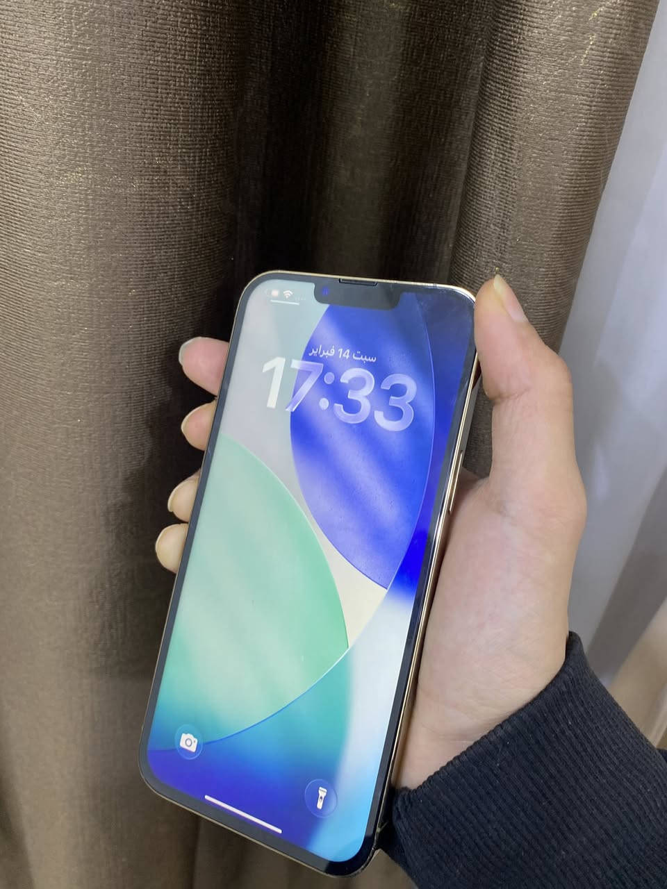 ايفون 13 برو ماكس
اللون المميز الذهبي لون ال 16 🔥

نضافه شرط 90 ‎%‎

الذاكره 128

مستبدل فقط شاشه شرط اصليه فيس ايدي شغال

بطاريه 82 بلاد 🔋

السعر 575 🔴

التواصل ***********
