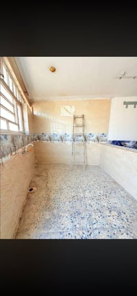 🏠 مشتمل للإيجار 🏠  📍 الموقع: الحلة – حي الحسين  🔹 المساحة: 100 متر 🔹 ي...
