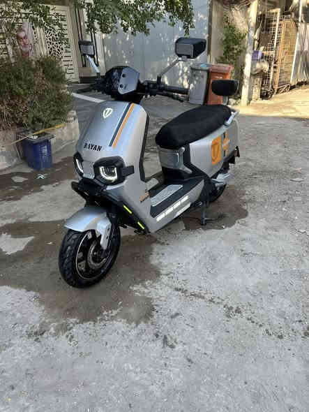 ريان وحش الكون اخذته جديده بالكارتون ماشيه 370 زيرو سعره 950 قفل *********** شارع فلسطين
