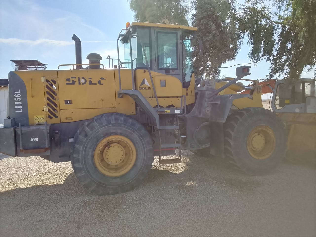 السلام عليكم
للبيع شفلات عدد 2 موديل 2012/2013 بسمنه نضاف 
يرهم مرواوس حسب القناعه مكان كربلاء المقدسة اي ستفسار رقم *********** رجائن المو شراي لا يتصل
