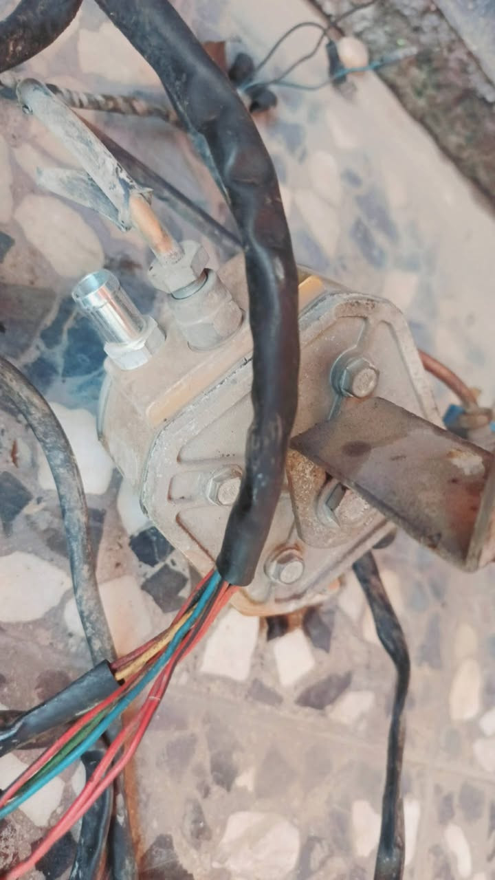 سلام عليكم لبيع منظومة غاز ٦٠لترنضيه اوت البارح شلته من سياره تاخضه على ضمان بغداد بلدات قيم بلي يرضي الله وخضه ***********
