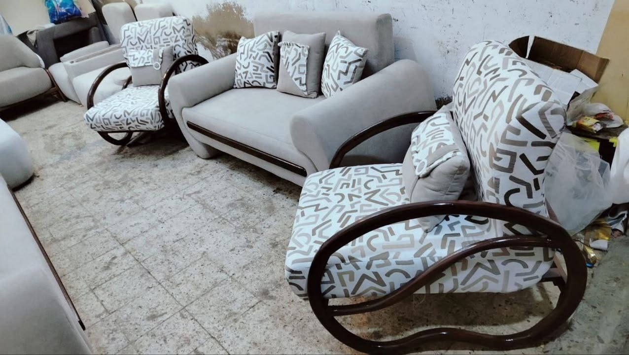 فورررري 🙈 ❤️ 🔥
💥قماش فوطه مستورد 

💥كثافه 35 سوفت

💥خشب زان احمر بالكامل


**إذا كنت صاحب هذا الإعلان وتريد حذفه لأي سبب، رجاءا أرسل رسالة إلى الدعم الفني**