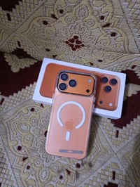 ايفون 17 برو البيع وانه ماعرفله شكد يسوه وريد ابيعه حتلو اكو دراجه شي ...