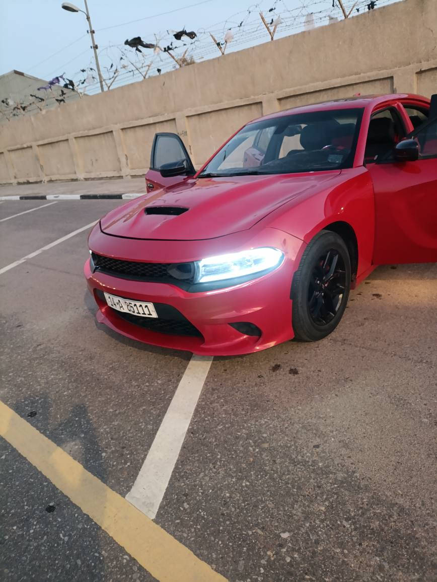 السلام عليكم جارجر 15 مرمزه17 تحويل ثاني يوم رقم بصره باسم ولد صديقي رقم مميز السيارة حادثها بنيد فقط محدث مال (SRT) ومحدث دعاميات السيارة فول مواصفات واحد ع واحد بصمه تشغيل عن بعد فتحه تبريد وتدفئه بالكشنات الاماميه والخلفيه رادرات شاشه كبيره مكينه 6 سلندر كفاله هيه والكير ومسوي الهن ادامه جاهزه حداده توني مبدل الصدر الامامي الاكسل جديد ماشيه 97 الف ميل حقيقي السيارة ويل 18 جديد وتاير دنلوب اصلي يعني جاهزه من كلشي لايتات زينون اصلي ملاحظه السيارة بيها دحجه مكحله بالباب مال صفحه العبري وباقي كلها نظيفه دواخها جلد ومغلفها تلبيسه اصليه يعني جاهزه من كلشي السعر 157 بيها مجال قليل جدا وهاي كلشي بتفاصيل ذاكرها بالمنشور مكاني البصره حي الكفائات رقمي للشراي *********** البصرة, العراق
