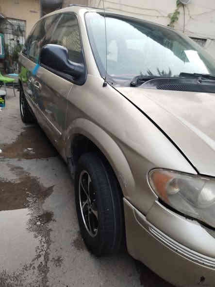 دوج كلايسر كرفان بتره موديل ٢٠٠٧ 
بيع او مراوس حسب القناعه  رقم بغداد جديد وبسمي السعر ٧٠وبيه مجال ***********
