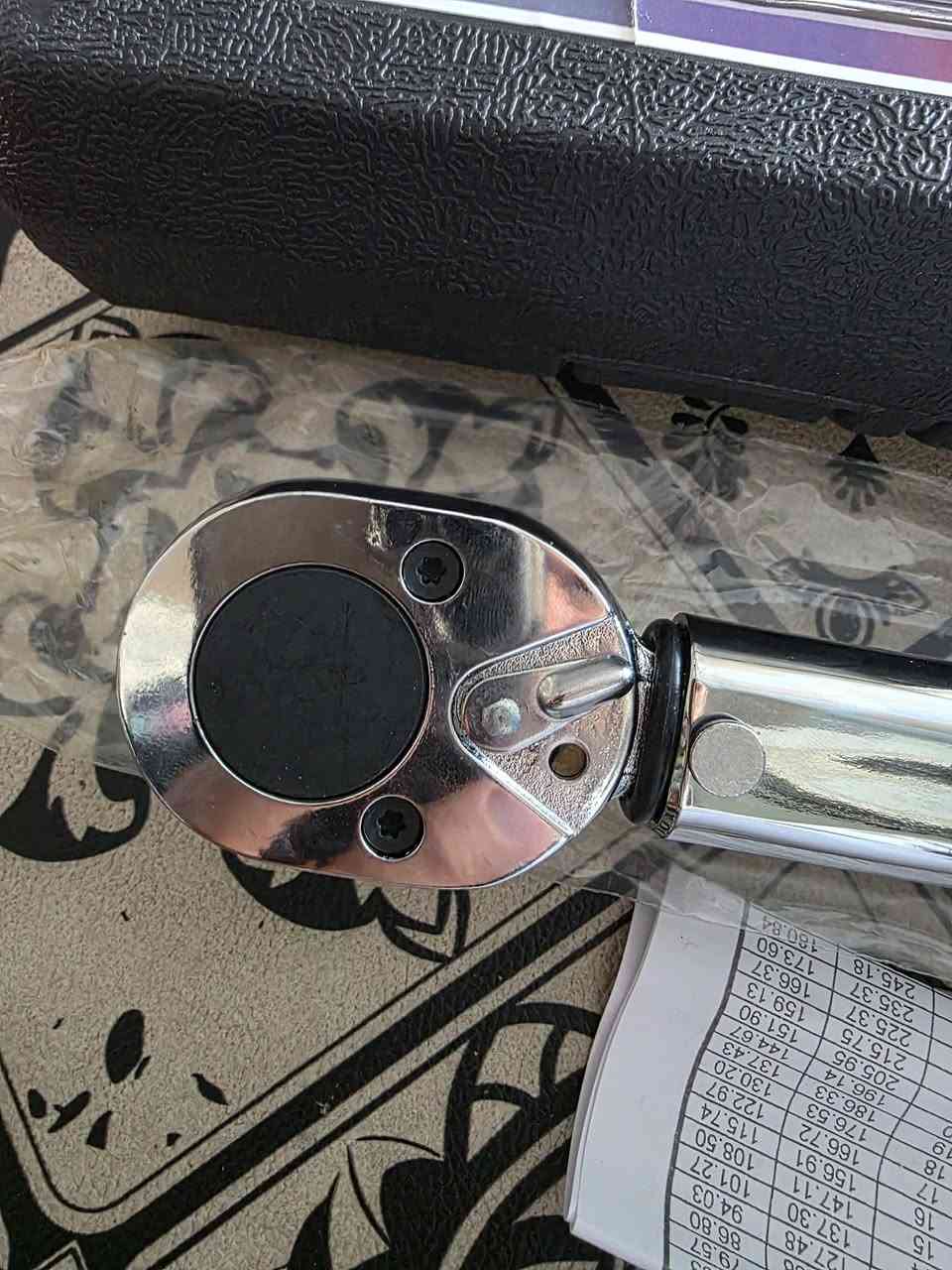 راجز عزم ثقيل 210 نيوتن معدن ثقيل 
20 الف


**إذا كنت صاحب هذا الإعلان وتريد حذفه لأي سبب، رجاءا أرسل رسالة إلى الدعم الفني**