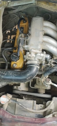 مكينه فوتون قبق اصفر شغاله لا تنقيص ولا تبخير شرط الشغل مشدوده بالسيار...