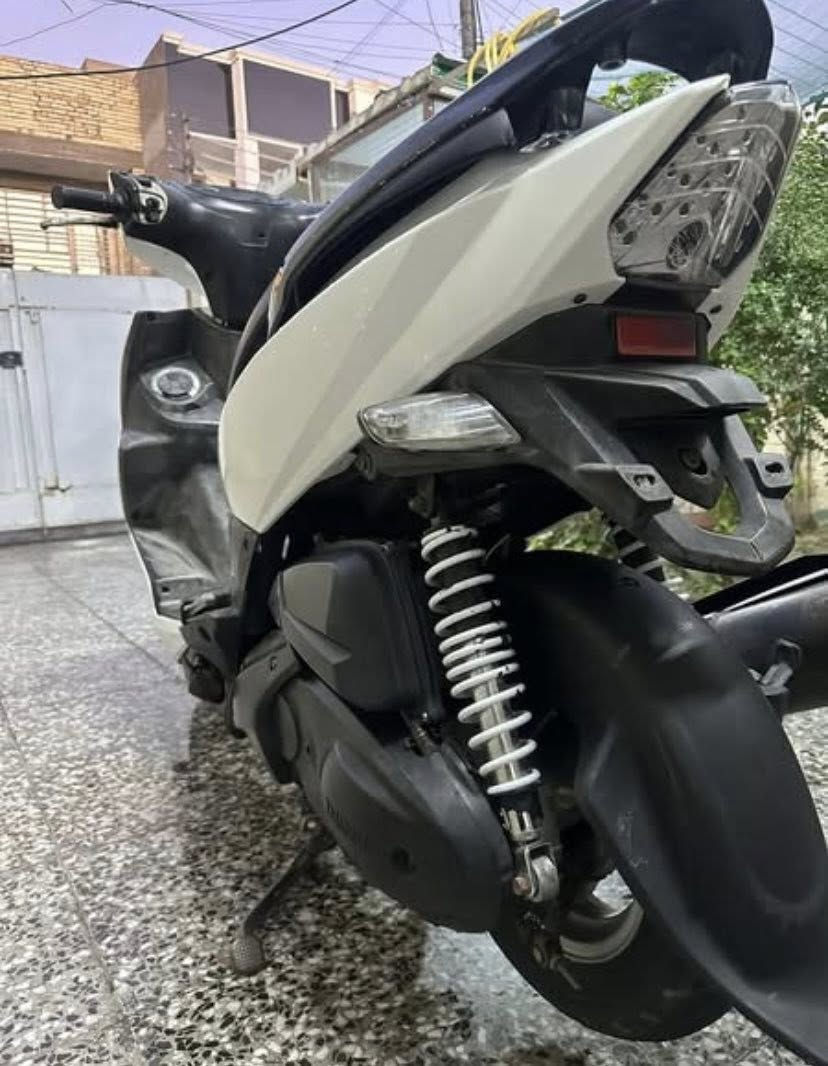 دراجه جيتي أر مكفوله من كلشيء  سعر 850وبيه مجال مكاني شارع حيفا رقمي ***********
