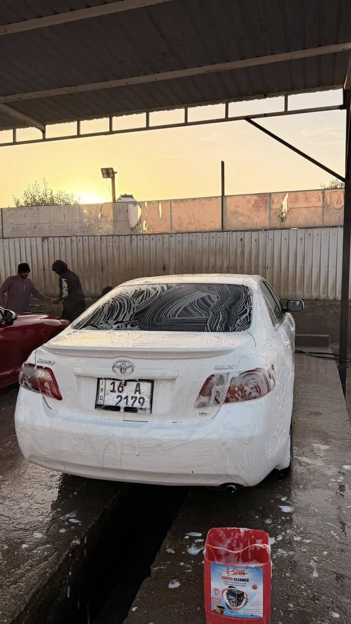 كامري موديل 2008
خليجي GLX
قطعه وحده صبغ الجاملغ الخلفي 
تحكم ستيرن 
شاشه كار بلي 
حداديه جديده امامي وخلفي
تايرات جدد
مكينه وكير كفاله
رقم قادسيه 
العنوان بغداد
السعر 107
بس الشراي يتصل  ***********
