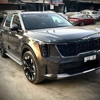 كيا سورنتو  • خليجي – موديل 2024 🚘 🚘  ماشية 9000   – مرقم بغداد - رقم ...