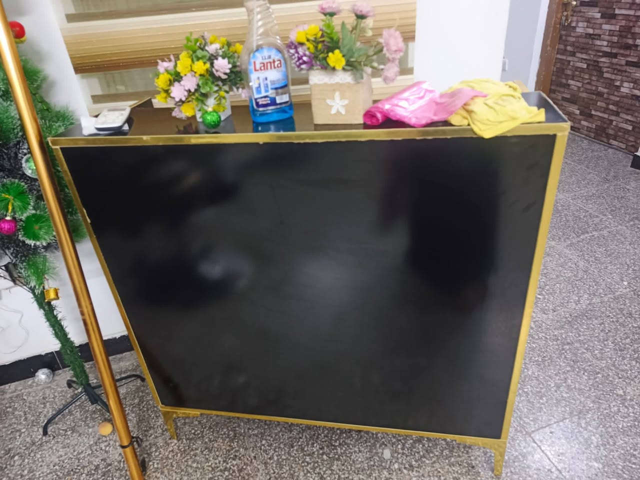 الرف سعره 15 قفل الرسبشن نضيف كلش السعر 90 يوجد توصيل


**إذا كنت صاحب هذا الإعلان وتريد حذفه لأي سبب، رجاءا أرسل رسالة إلى الدعم الفني**