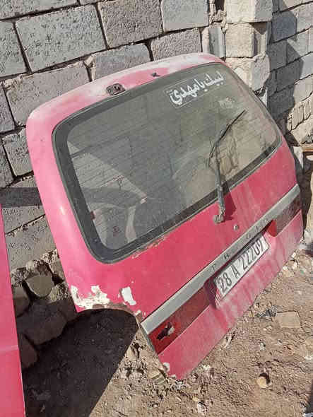 سلام عليكم عندي باب سلايت هوه وجاماته وعندي دعاميه اماميه وباب سائق وجنطة للبيع نجف لكوفه سايدين لمطار خلف محطة ريبال رقم ***********
