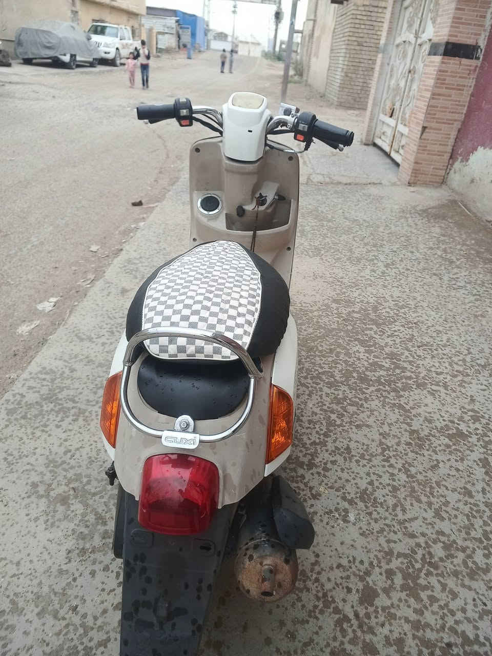 السلام عليكم دراجه بوليس  دراجه خير من الله شلعه معدل نعومه كهربائيات شغاله نكرة سلف سعرها ٤٧٥ وبيها مجال مكاني المسيب حي المصطفى على الفحص والضمان


**إذا كنت صاحب هذا الإعلان وتريد حذفه لأي سبب، رجاءا أرسل رسالة إلى الدعم الفني**