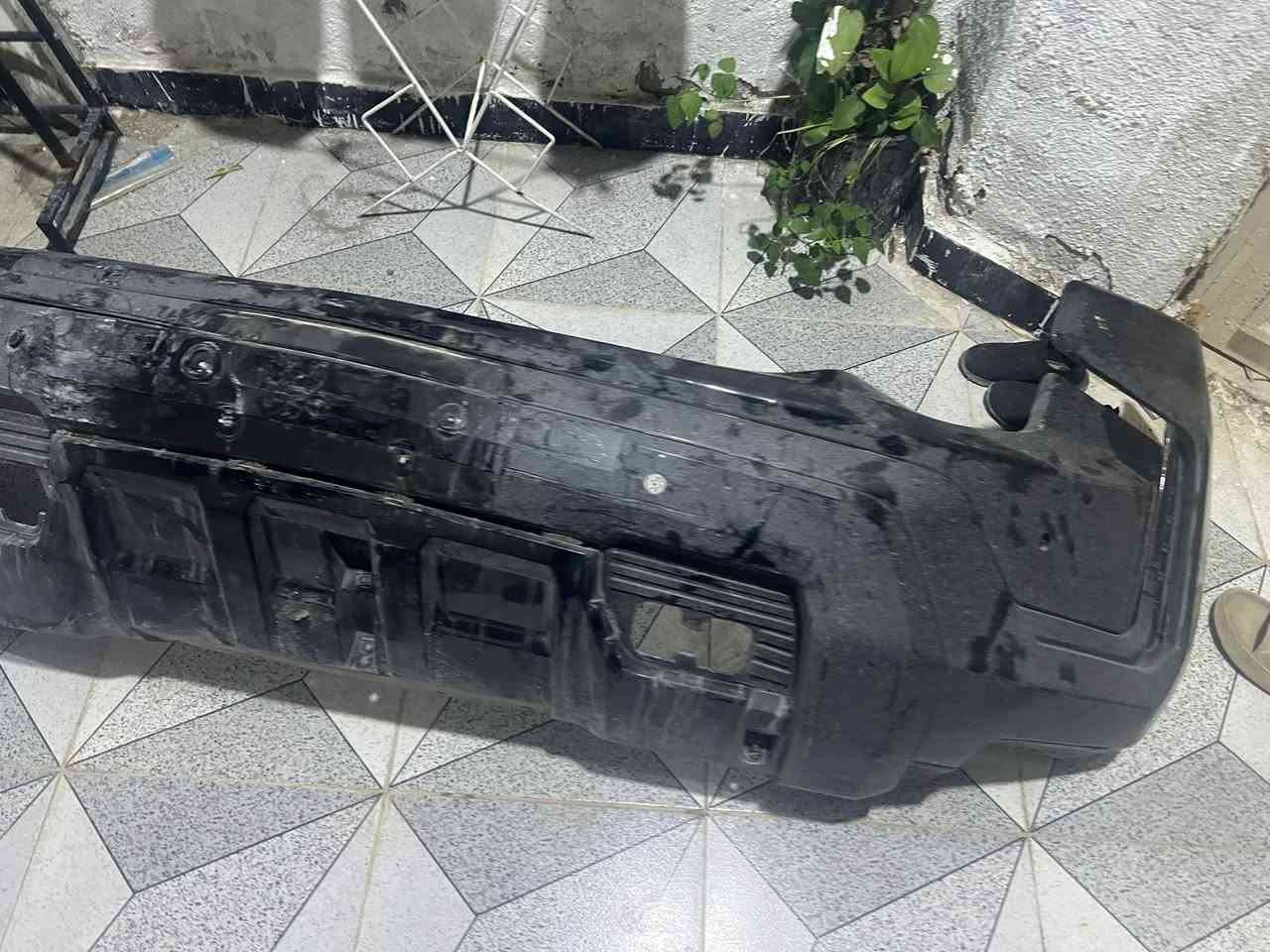 السلام عليكم عندي غراض تاهو موديل 24 
بنيد ولايت وراديتر ودعاميه ***********
