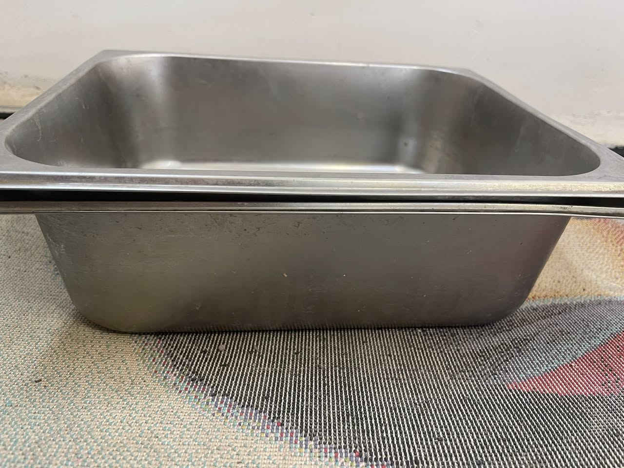 السلام عليكم     شواية كص مزدوجة / مجمدة اكبر حجم / بلانكوات متنوعة/ سكاكين كص / مواد متنوعة / تانكي كبير ***********
