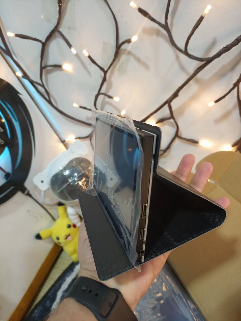 طلعتلي شاشه دفتريه محموله (لمسس)
جماعة الكامرات والتصوير الاحترافي ☑️
لايفوتكم ☑️ تجنن
حجم وقياس نادر 🔥
غلاف تفتري مقاوم للماء ☑️
بيها منفذ hdm+تايبسي☑️
تربط على 👇🏻☑️
 على كاميرات التصوير+موبايلات+تلفزيون☑️

كامل ملحقات 🎁

على اول تم 85 الف 
للتواصل 📞***********
يوجد توصيل 🚕

فضلا وليس أمرا متابعه 🙏🏻
