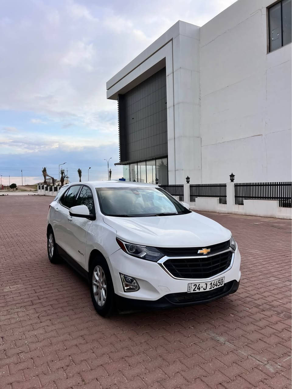 تلفون ***********
شوفرليت ايكونوكس ٢٠٢١
سعر ١٢٠ ورقه 
مواصفات lt بصمه شغال شاشه كاميره لايت زينون تحديد سرعه سوكان فوليوم بريك بصمه رادار 
رقم سنوي هزه جديدي تحويل وكاله غرامات ب شرت 
٦٠٠هزار غرامه
سياره عام صبوخ نيه به عام ده فروشم به شه رت بي ژورئ و بي ارباك
گير محرك رادار به ردي گزوز هه موي به شه رت اكر, نينوى
