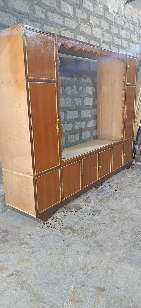 فضل الله توفر مجموعة كنتور كلاري ٣متر صاج تكمه فول نضافه العنوان شهربان طريق الصدور مقابل مدرسه نوفل السياحه مجاور اسواق نوفل ***********
