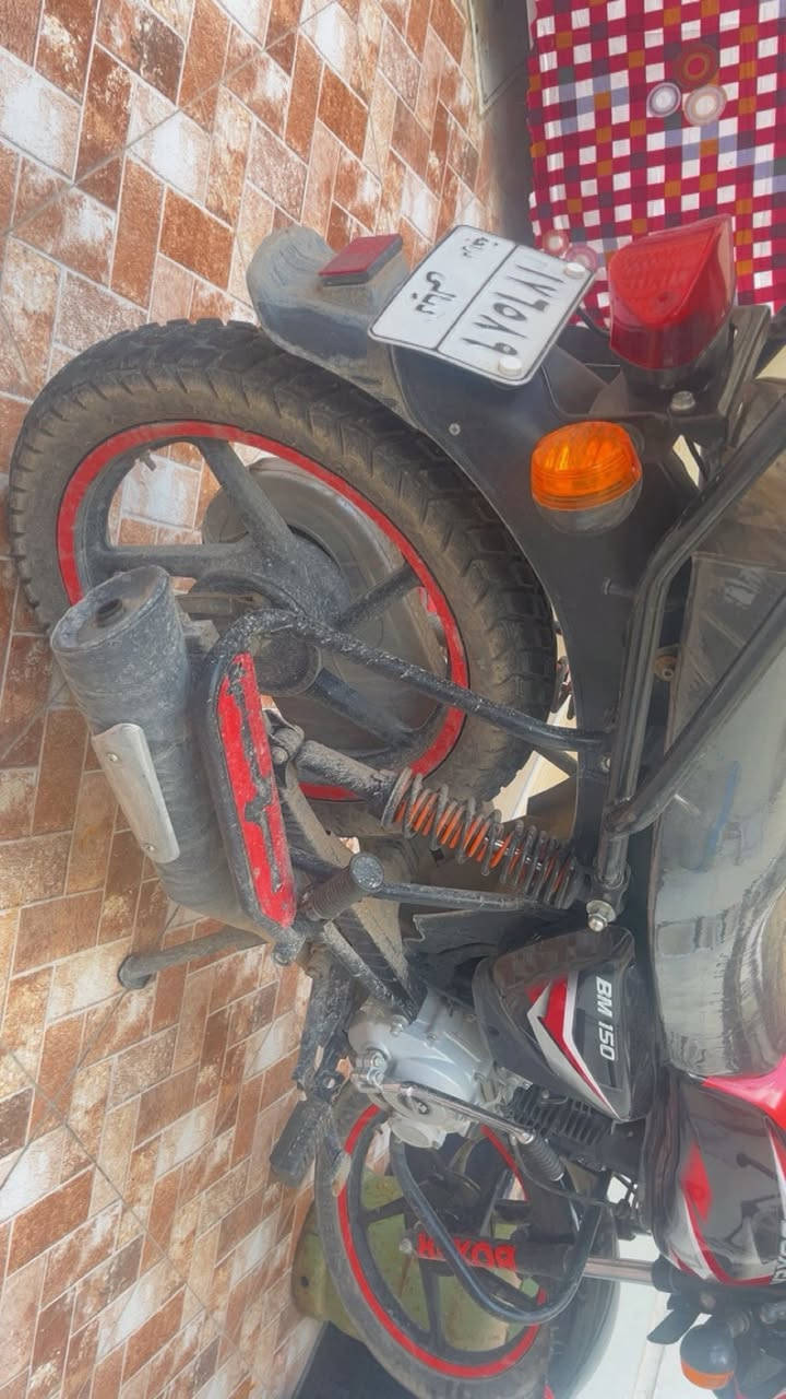 السلام عليكم دراجه بوكسر كلاسك للبيع مديل 22 مرقمه سنويه باسمي مكينه بلاديه العنوان ديالى بعقوبه ***********الاستفسار على الرقم
