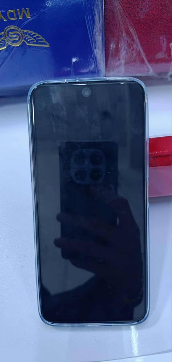 هونر X6C ذاكره 128 السعر/200 الف
***********
