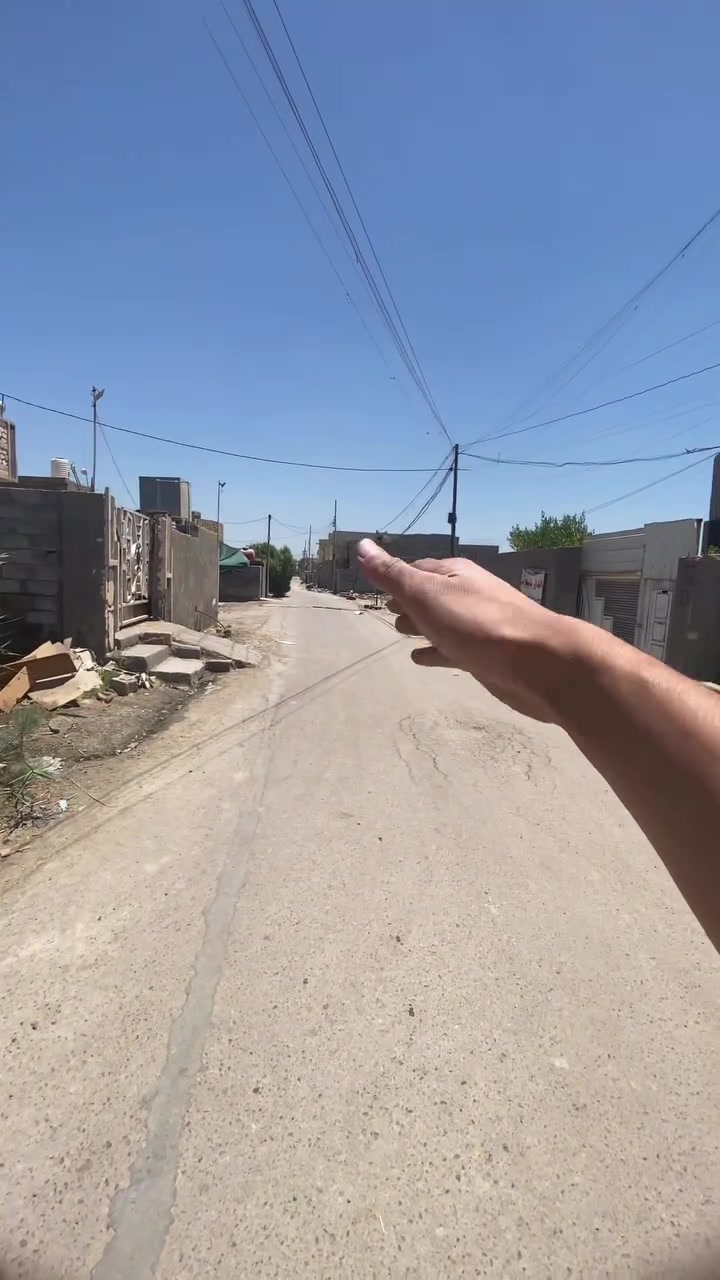 سلام عليكم كاع مساحه ٣٠٠ متر
السعر ٤٠ بيه مجال 
واجه ١٥ ونزال ٢٠ 
العوان منطقه الدوانم نهايت شرطه الخامسه 
للستفسار ***********
