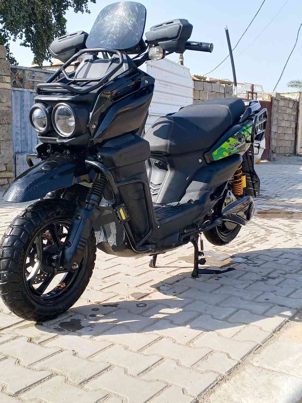 #متاح
درجة شحن اباتشي اخت الجديده 
بطاريات مسطر 6 فولل
كاملة من كلشي 
سرعه 100
سعر نهائي 800
شارع مقابيل الرياضي شارع الصديق قرب مدرسه الخطاب 
الهاتف ***********
