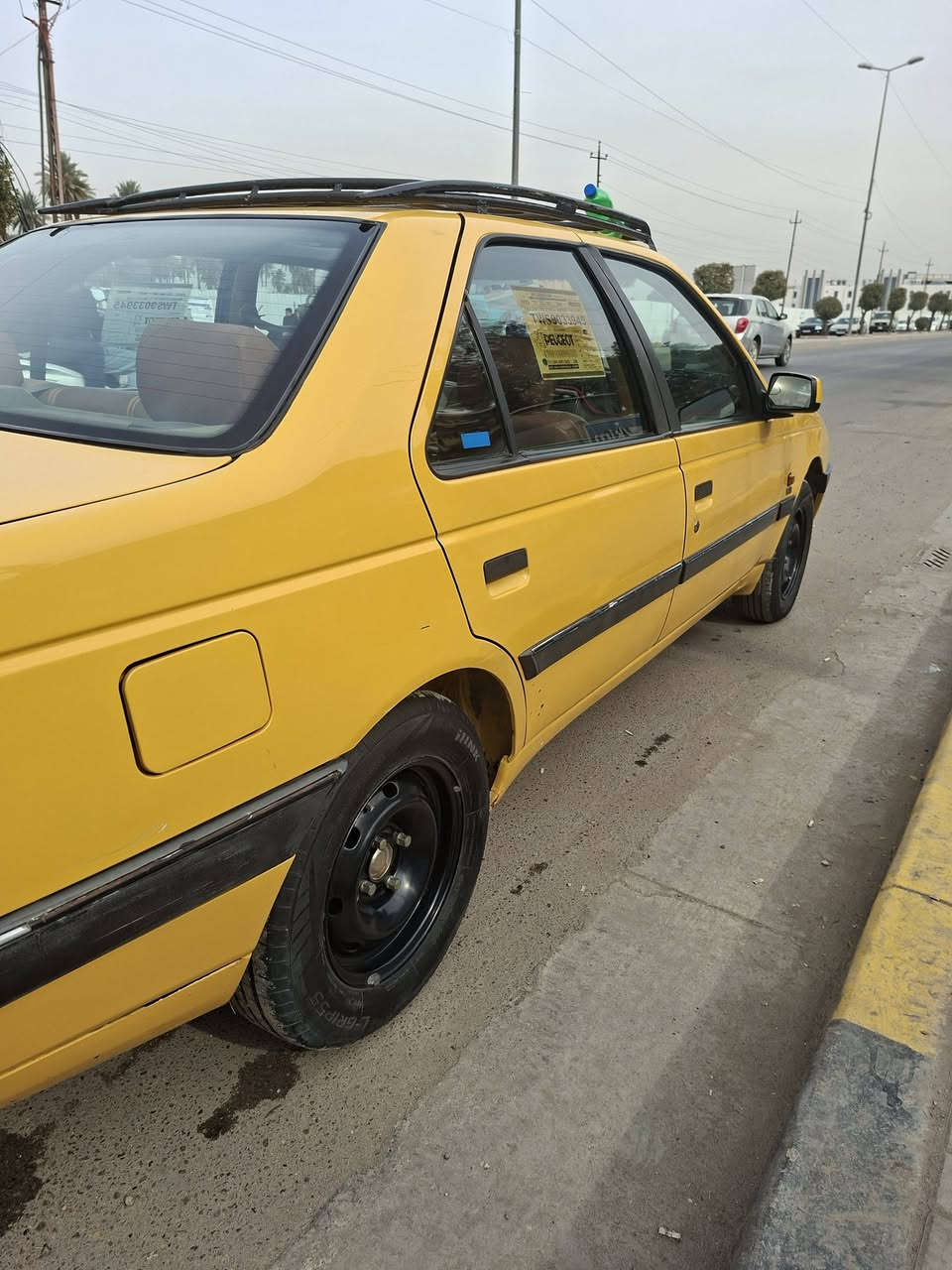 ​🚗 بيجو لميس 2016 - نظافة من الدعامية للدعامية 🚗 المحرك والكير: فرنسي🇫🇷 الكهربائيات⚡️: كاملة  بدون أي نقص.  الإضاءة💡: منظومة زنون كاملة (بلاجكتورات + لايتات عالي وناصي). الحدادية: كاملة ومجددة بالكامل، ما  تحتاج أي شيء الإضافات: شاشة داخلية + رقم حلو مميز ✅ السيارة كاملة من ناحية الهيئة.
✅ خالية من أي غرامات.📍 الموقع: (بغداد /الكاظمية)
للاستفسار والتواصل:
متواجد على الواتساب في أي وقت:
***********
