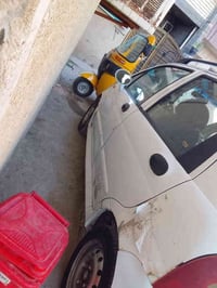 عندي كيو كيو للبيع سياره جديده تدفئه تبريد خصوصي السياره جديده مقفوله ...