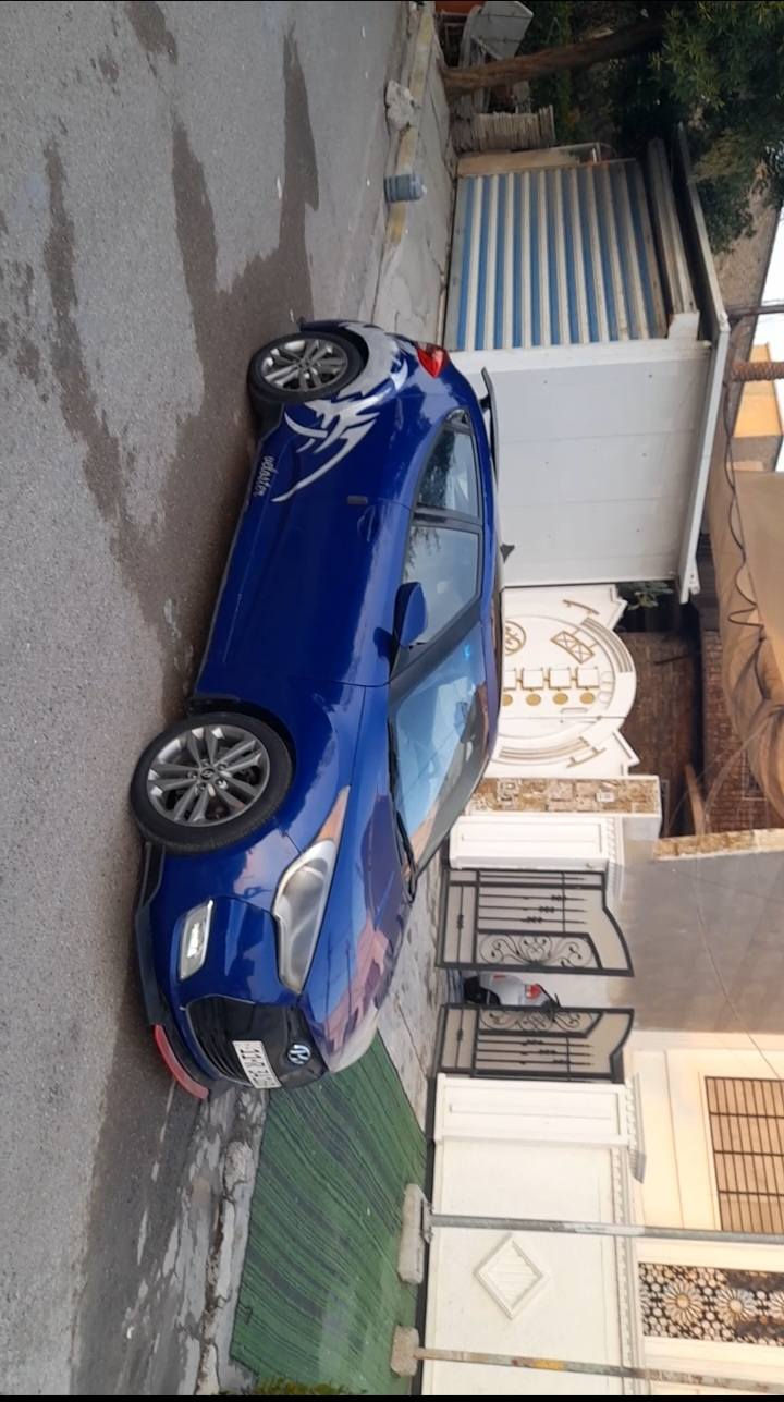 السلام عليكم هونداي فولستر ٢٠١٢ وارد امريكي لون ازرق مميز  رقم بغداد انكليزي بيها قطع صبغ ابيع احزام مكينة ١٦٠٠ جي دي اي عادي مو توربو كير  at  المرغوب مكينة وكير جدد صدر وباتري وفيت بم ونوزلات جديد داخل حلو شاشة وكامرة خلفية وحساسات وبيها نشرة إضاءة داخلية  كهربائيات شغالة السيارة بيها مكانات جاردة  مكلف بالنشر للاستفسار الاتصال على صاحب السيارة والرقم بي واتساب  .***********   السعر ٨٤ وبيها مجال
