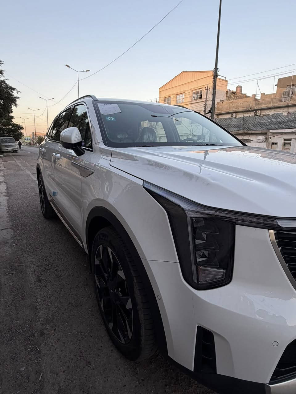 السلام عليكم
سورنتو موديل 2025 خليجي 

رقم بغداد

وكالة الدولية 

ماشيه 5 الالاف

المواصفات

4 كامرات

محرك 6 سلندر
ويل 20
كشنات جلد

رادار امامي + خلفي 

تحكم وتحريك السيارة بالريمونت

كشنات أمامية كهربائي 

داتا شو

تبريد 3 قطع

سيارة نظيفة مكفولة من الصبغ والبارد عدا رصعة صغيرة بالبنيد فقط

السعر 335 وبيها مجال كلش بسيط

عنوان السيارة: بغداد

رقم الهاتف : ***********
