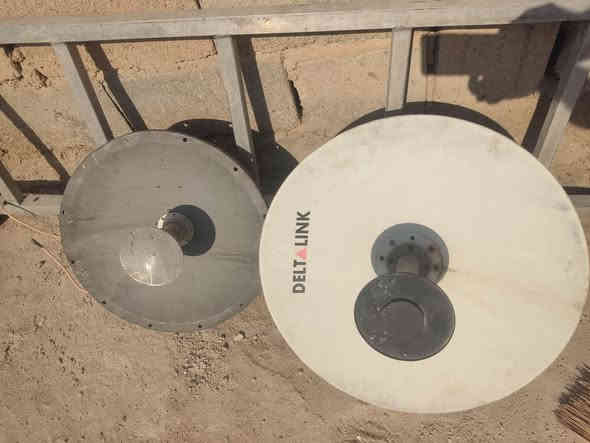 السلام عليكم 
دش 28 ودش 23 شغالات ضمان 3 
سعر واحد 50 
توصيل موجود 
***********
