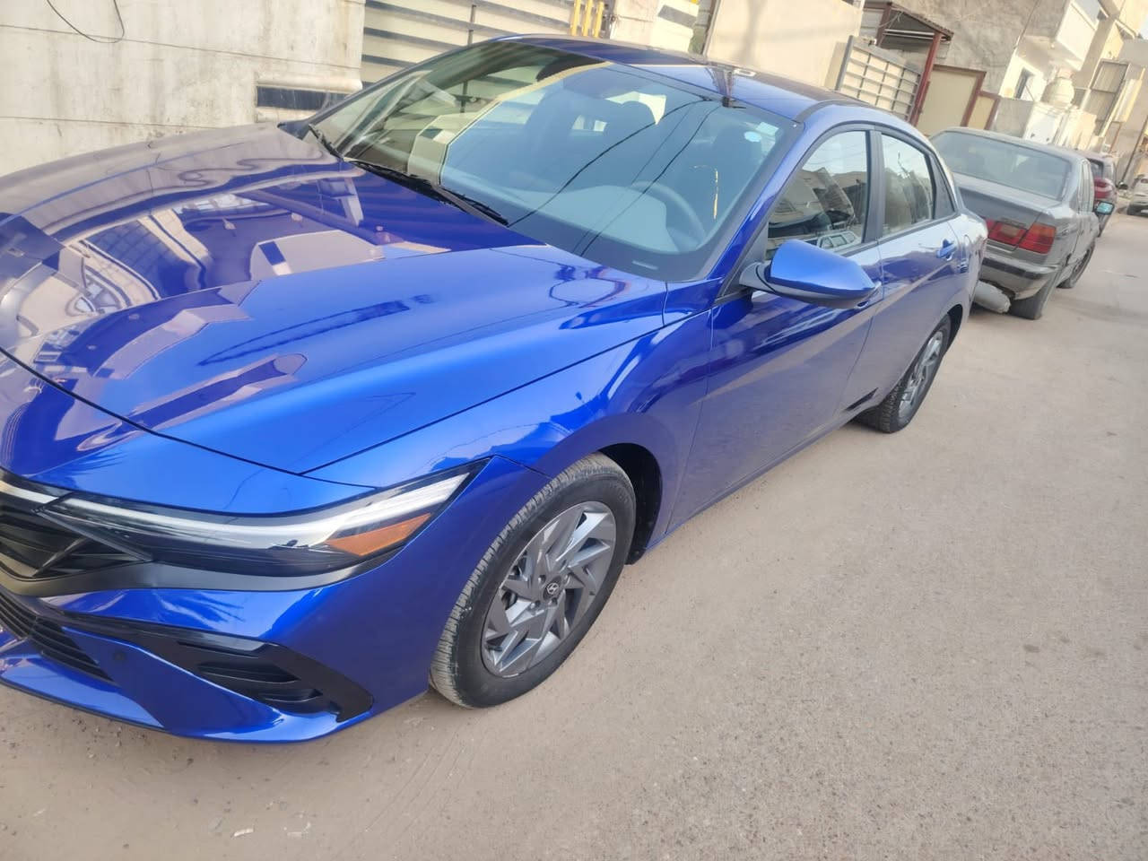 النترا 2024
دخول جديد بدون رقم 
بصمه 
شاشه متصله
داخل رصاصي
رادار امامي خلفي
السياره ليبل واحد 
حادثهه دعاميه اماميه ومبدله تفس اللون
ونص الجاملغ صبغ فقط غير هذا السياره بدون قطره صبغ

السعر 150 وبيهه مجال
رقم الهاتف :***********
