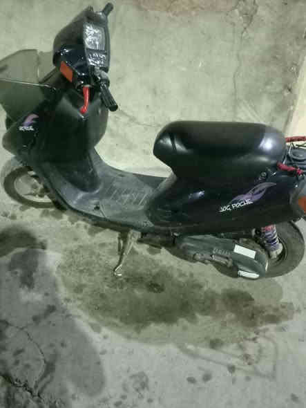 ماطور بزون شرط شغال فول
 مفتوح بس قبق هندر
الوصف بالفيديو سعر 200الف وبي مجال
رقم الهاتف ***********
