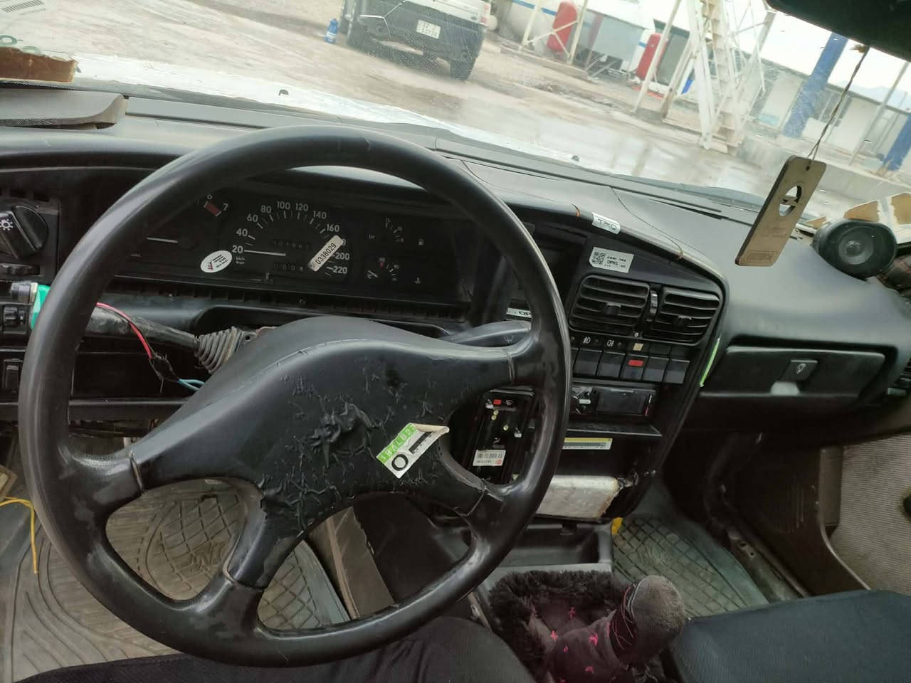 بۆ فرۆشتن ئۆپڵ ئۆمیگا ئاڕمی پلاستیکی سلێمانی سەیارەکە گێڕو مەکینەی بەشەرتی 100 فیتەر سەیارەیەکی نەرم و بێ تەقەو ڕەقە دینارێک مەسرەفی تیا نیە ماڵی فەقیرە سعریشی بەلاشە 15 وەرەقە پارەی ماتۆڕێکە  شوێن سلێمانی هەرکەس مشتەریە پەیوەندی بەخاوەنی بکات 

0774 253 5153
ئەدمین گیان❤❤
