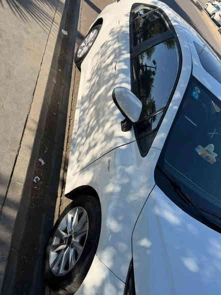 كورلا هايبرد 2024 شكل الخليجي
سيارة مواصفات الفول فتحة سقف كشنات جلد تبريد قطعتين تحكمات قيادة ذاتية وباقي المواصفات الفول معروفة السيارة ماشية 28 الف كيلو مكفولة من كلشي بيها نغزة بالجاملغ الامامي هم مو رصعة ممبينه  المكان بغداد البياع السعر 147 بيها مجال بسيط كلش 
الاستفسار واتس او اتصال 
***********
