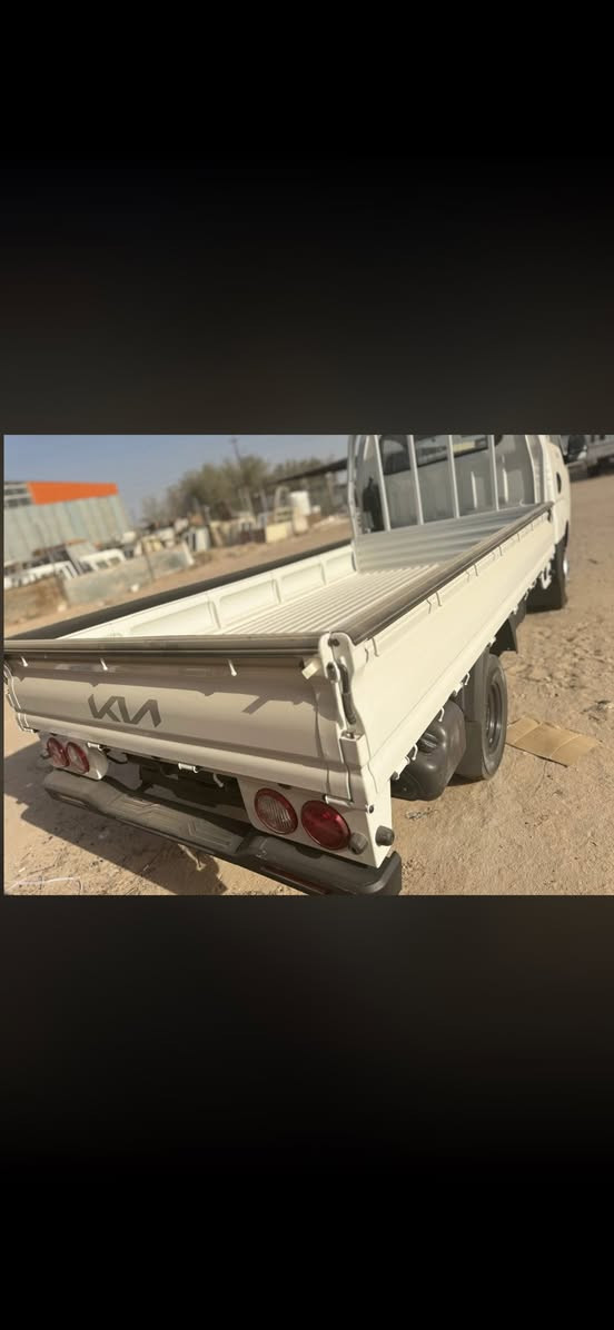 متوفر لدى شركة سما الجوراني كيا فحل موديل 2026 بكافة الأنواع  ويوجد مرقم وكذلك غير مرقم :
المواصفات 🚫:
سستم كامل امامي 
دعامية خلفية ضوئية 
سبايدرات
خزان ماء +صندوق 
مع غلاف بدي كوري باركود 
فرشات ارضية 
أسعار مناسبة جداً 
وكميات محدودة 
للحجز والاستفسار التواصل :
***********
