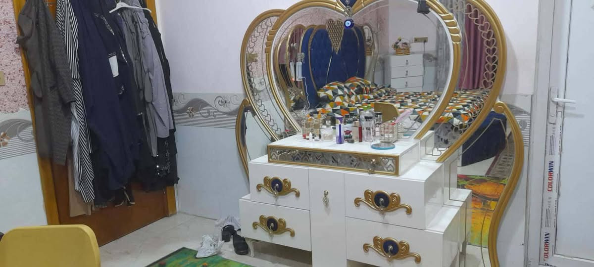 السلام عليكم أثاث مستخدم للبيع الاسعار داخل الصور واي شي عدكم للبيع دزولي ابيعه الكم  مقابل عموله والرزق على الله متابعه للحساب فضلاً وليس أمراً @إشارة


**إذا كنت صاحب هذا الإعلان وتريد حذفه لأي سبب، رجاءا أرسل رسالة إلى الدعم الفني**