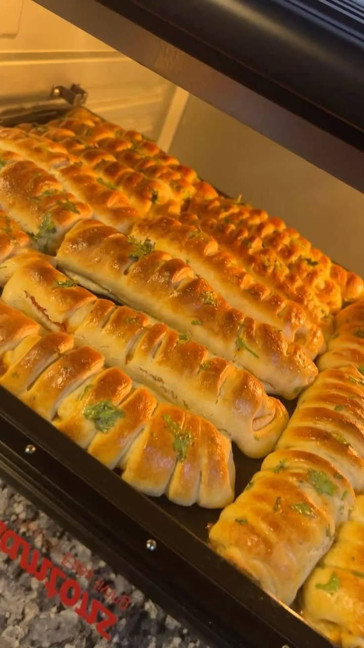 فطائر حسب طلب دجاج او لحم🥐🥖
الف عافيه🤍


**إذا كنت صاحب هذا الإعلان وتريد حذفه لأي سبب، رجاءا أرسل رسالة إلى الدعم الفني**