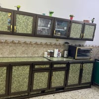 كاونتر وسنك مستعملات ونظيفات للبيع العنوان الحرية ٠٧٩٠١٢٩٣٦٢٤