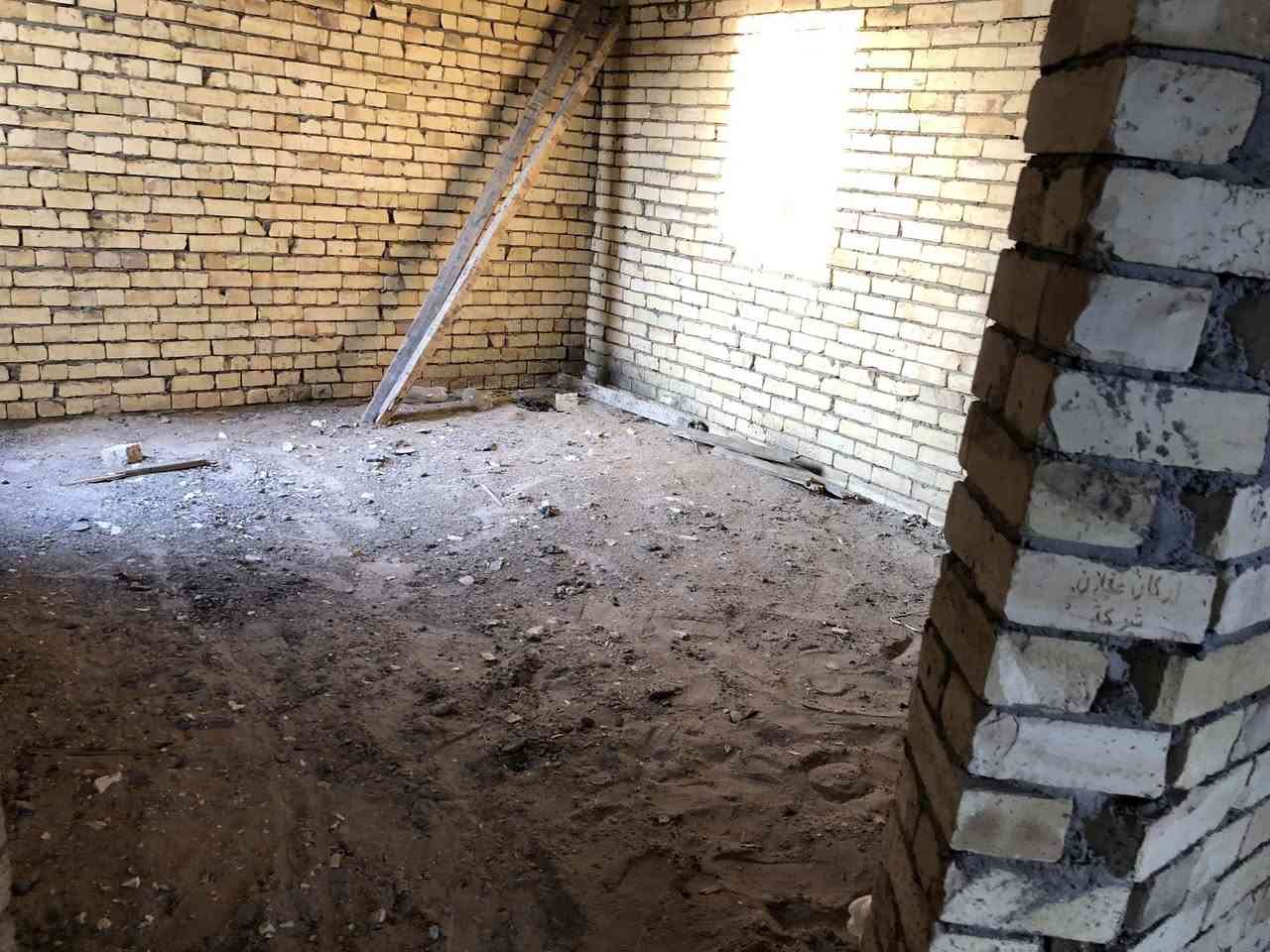 سلام عليكم
مشتمل 140متر طابوك طابقين 
3غرف نوم شارع عرضه12متر 
طابو زراعي 
ب قريه المختار شارع غزه 

الرقم ***********
